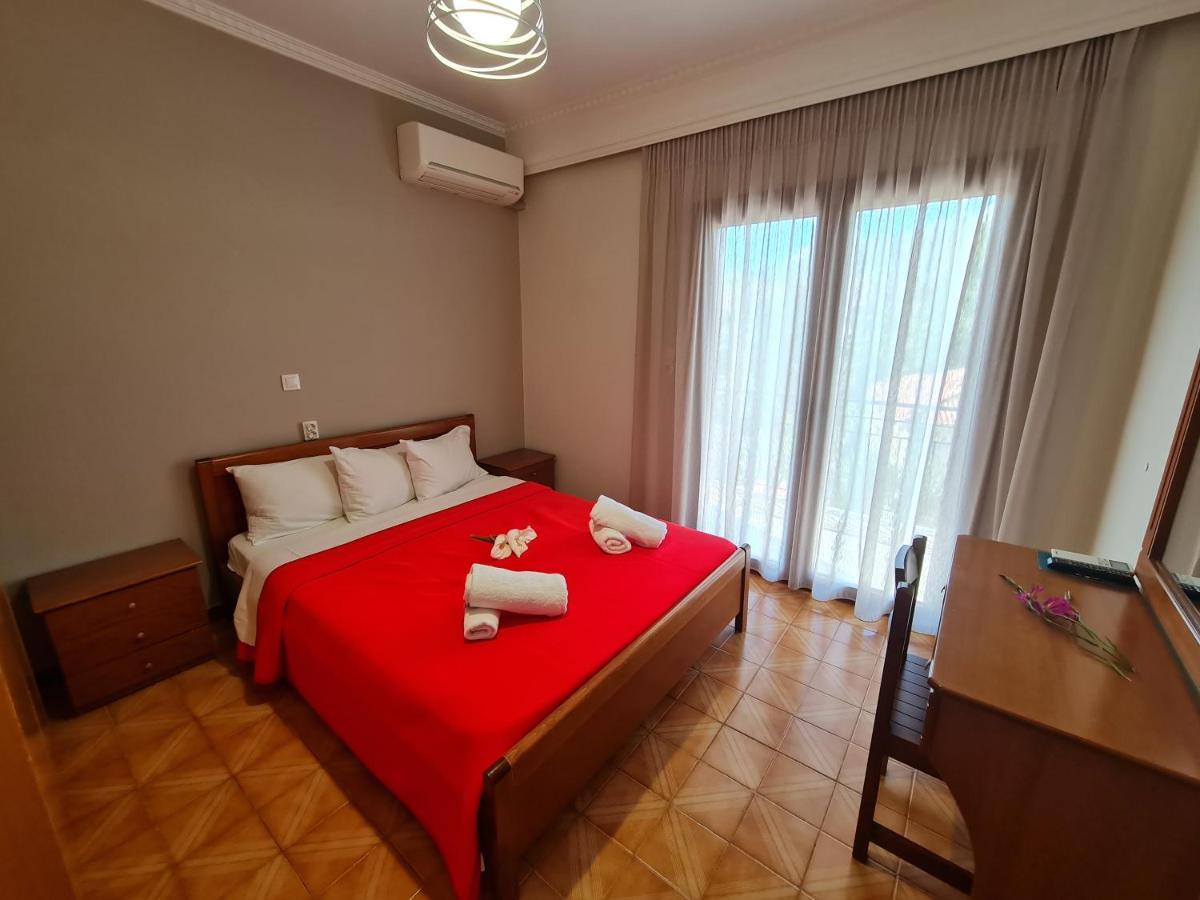 Zigos Apartments Igumeníca Kültér fotó
